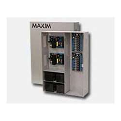 Altronix MAXIMAL75K3 | 12VDC @ 10A/24VDC @ 10A 16 Fuse Output