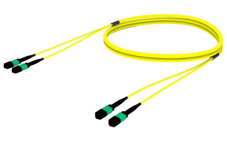 CommScope UGGMXMXAFJBF033 | 24f, OS2, Ull, Mpo(m)-mpo(m) plenum, Yellow, 33ft