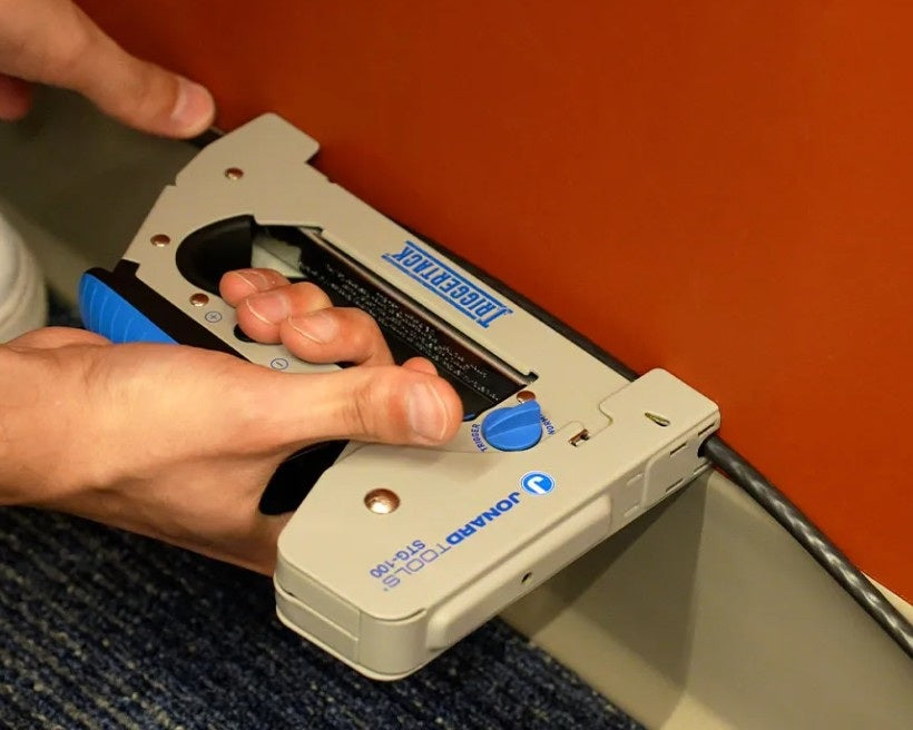 Jonard STG-100 | TriggerTack™ Insulated Cable Stapler