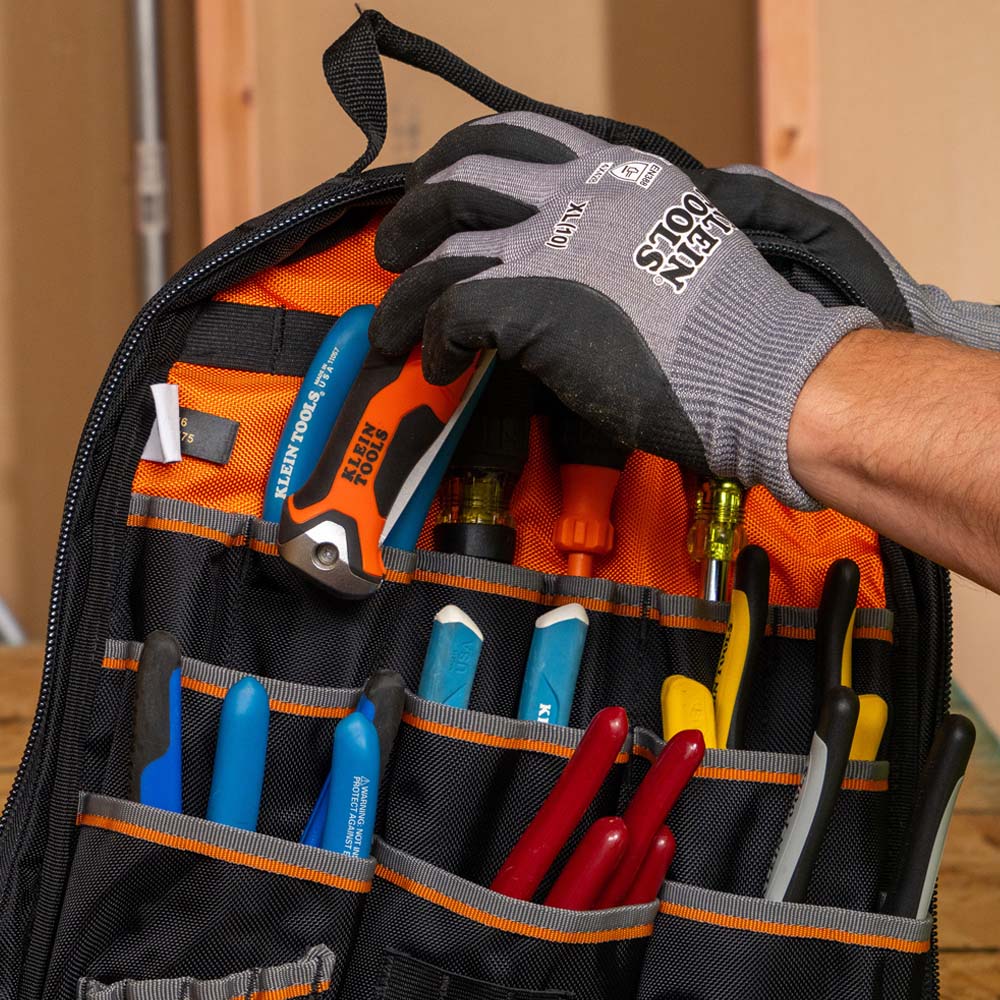 Klein Tools 31733 | Folding Insulation Cutter