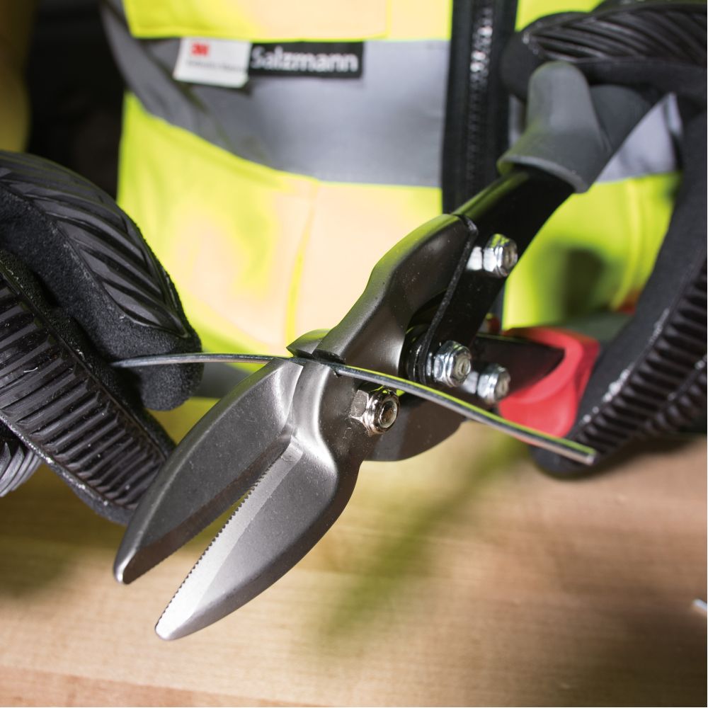 Klein Tools 1200L | Aviation Snips with Wire Cutter, Left
