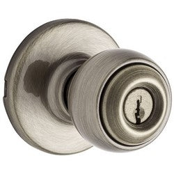 Kwikset 400P 5 6AL RCS K3 | Door Knob, Polo, Square Corner Strike/Adjustable Latch, 2 Keyed Alike, Antique Brass