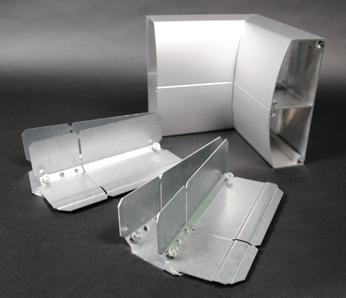 Legrand ALDS4017 | Internal Elbow Fitting