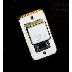 Littelfuse LSSU | Fuse Box Cover Unit with Single-Pole Fuse Holder & Switch