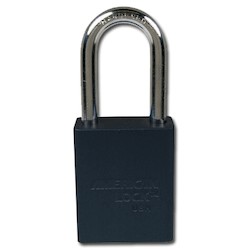Master Lock A1106BLK | American Lock Keyed-Different Padlock, 1.5" Shackle, Black