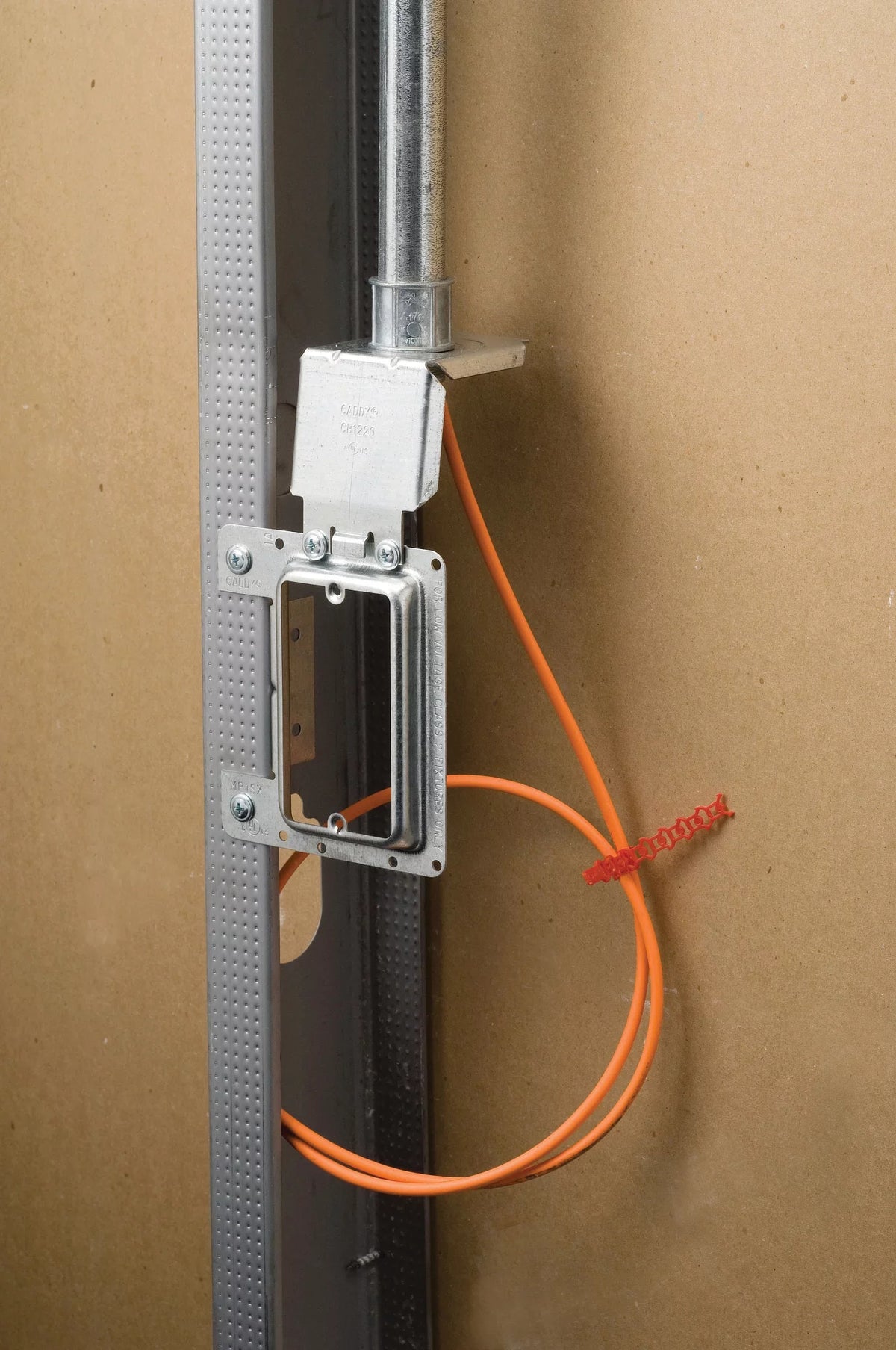 Nvent Caddy MP2SCB | Box Eliminator Conduit Support with Mounting Plate