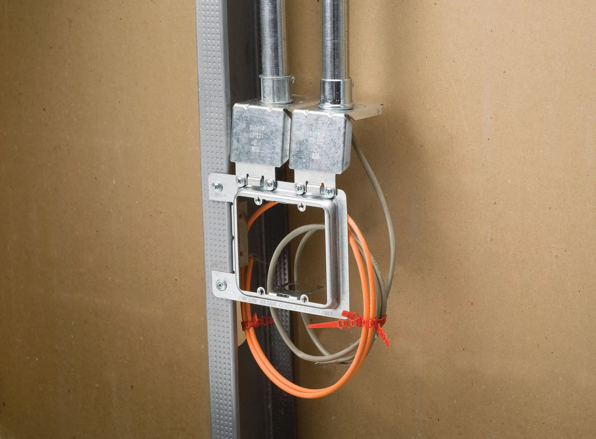 Nvent Caddy MP2SCB | Box Eliminator Conduit Support with Mounting Plate