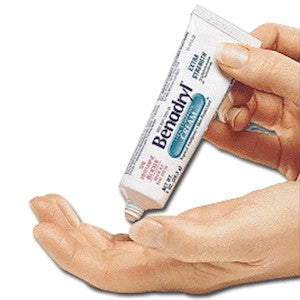 RJ General Corporation 511716700 | Benadryl, 1 oz Tube