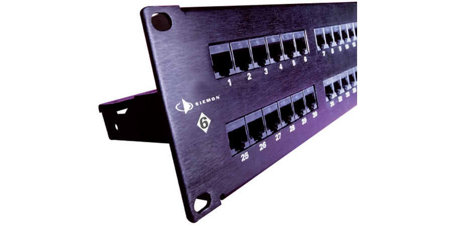 Siemon Company HD6-16 | Flat Patch Panel, 16 Ports, Black, Cat 5E, Cat 3