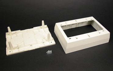 Wiremold PSB3WH | Eclipse PN03, PN05, PN10 Three-Gang Device Box Fitting