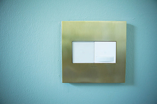 Legrand ASTP155RMW1 | Adorne Collection | Adorne sofTap Wi-Fi Ready Master Switch, White