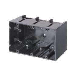 Arlington F103 | 3 GANG SCREW MOUNT DEVICE BOX