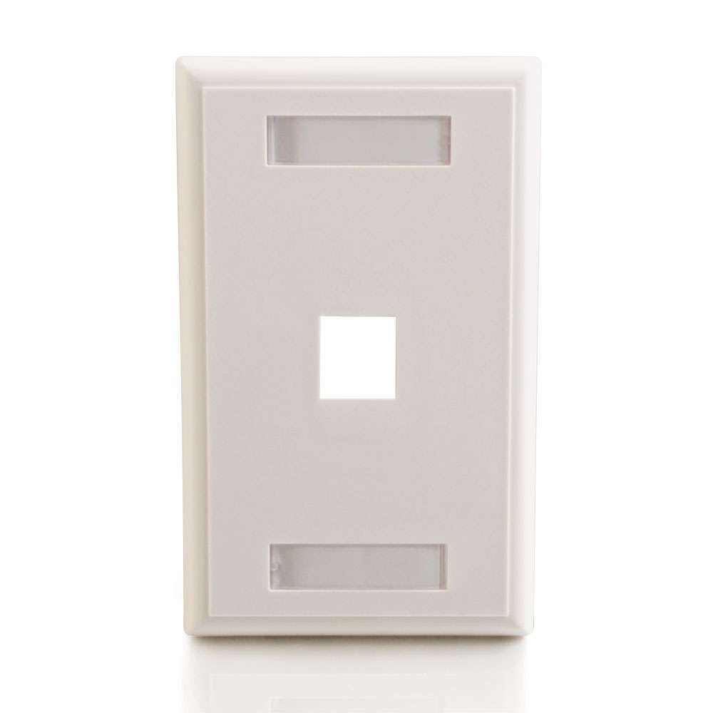 C2G CG03410 | One Keystone Single Gang Wall Plate - White