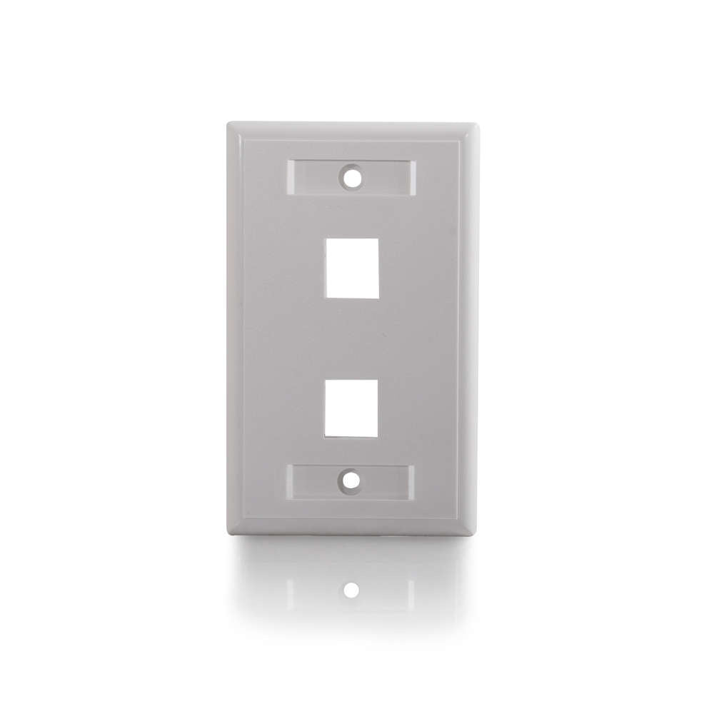 C2G CG03411 | Two Port Keystone Single Gang Wall Plate - White