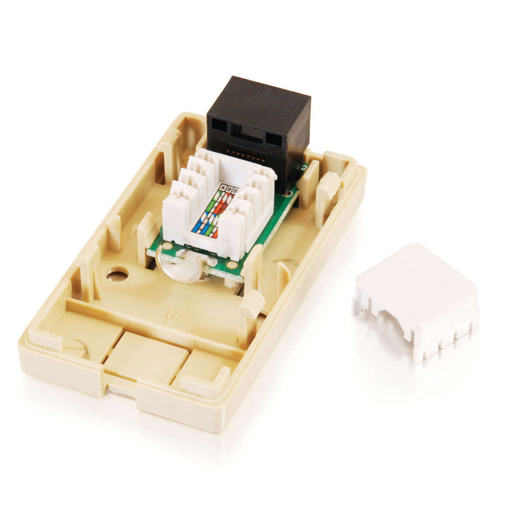 C2G CG03835 | 1-Port Cat5E Surface Mount Box - White