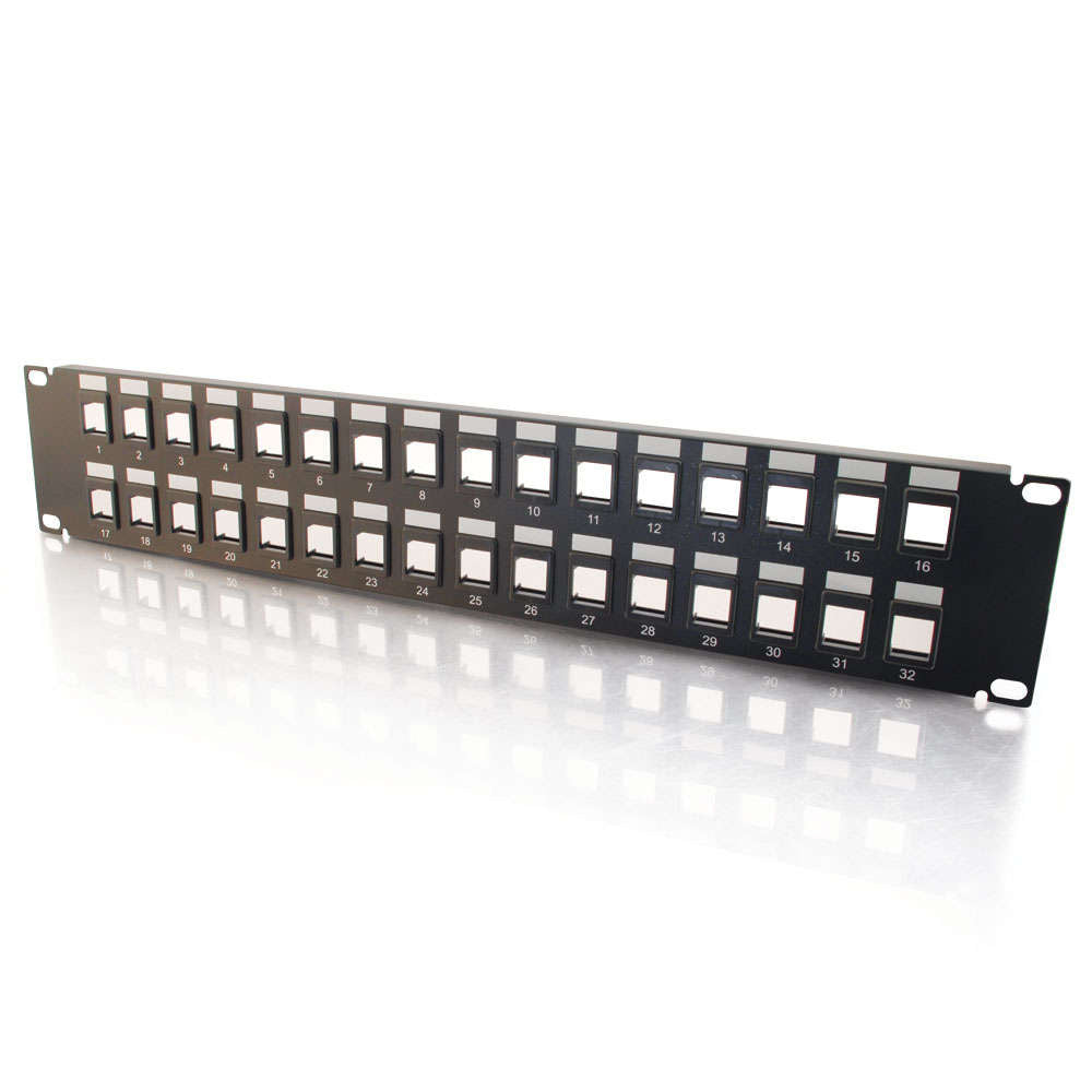 C2G CG03860 | 32-Port Blank Keystone/Multimedia Patch Panel