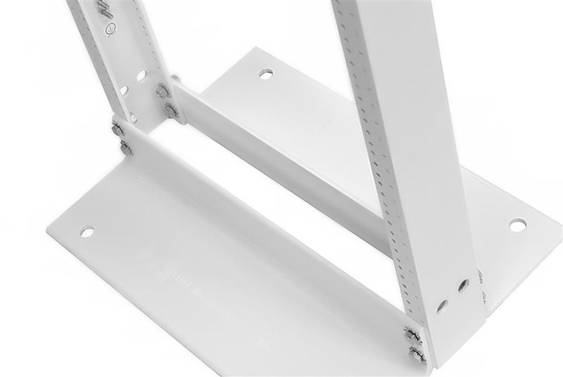 Chatsworth 55053-103 | Standard Rack 3"D (80 mm)