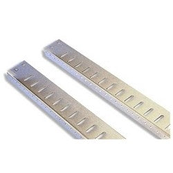 Chatsworth 13276-760 | CUBE-IT Cabinet - Equipment Rail 33 U Black Equipment Mounting L Angles Mount