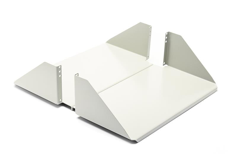 Chatsworth 12293-519 | Heavy Duty Equipment Shelf for 6" (150 mm) Channel, for 19" Rack, Clear