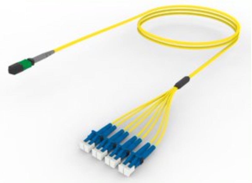 CommScope URGQXLCJ8JDF033 | Ultra Low Loss Singlemode MPO8 Pinned to LC/UPC 8-Fiber Low Smoke Zero Halogen Array Cord