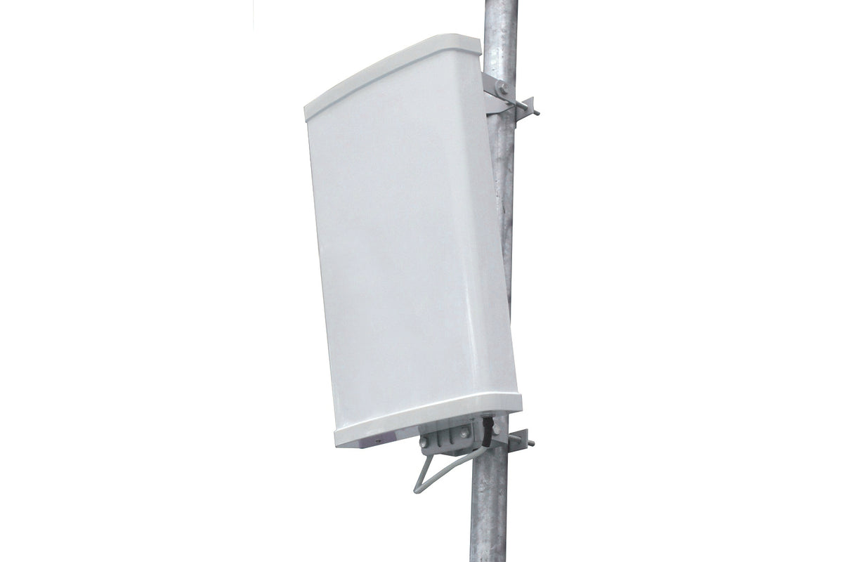 CommScope CELLMAX-EXT-CPU | Cell-Max Directional Outdoor Antenna, 806–960 MHz and 1710–2200 MHz