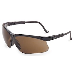 Honeywell Safety Products S3201HS | Uvex Genesis Blk Frm, Espresso HS Lens