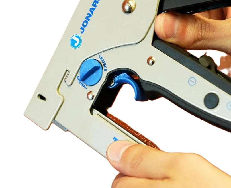 Jonard STG-100 | TriggerTack™ Insulated Cable Stapler