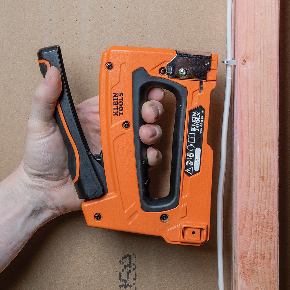 Klein Tools 450-100 | Loose Cable Stapler