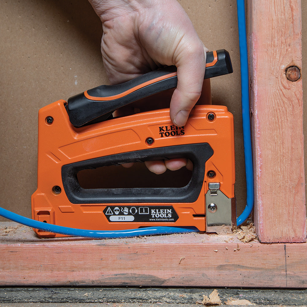 Klein Tools 450-100 | Loose Cable Stapler