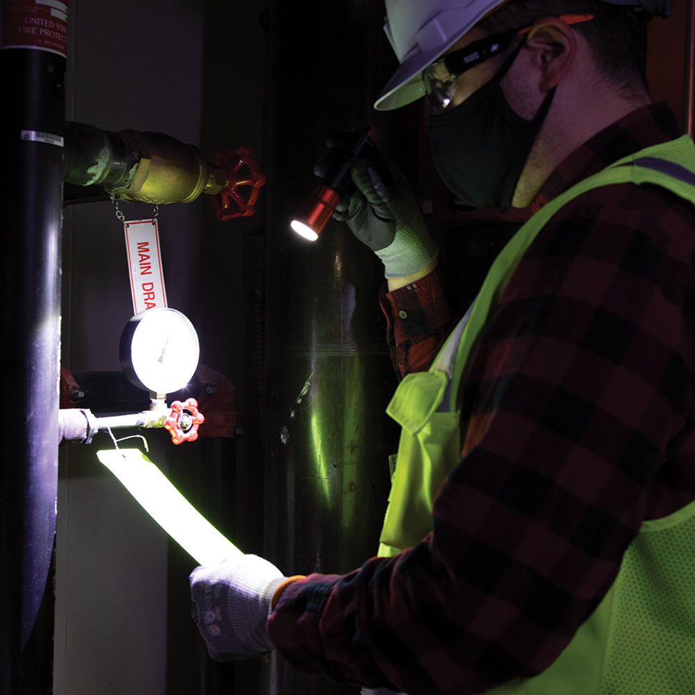 Klein Tools 56412 | Rechargeable LED Flashlight with Worklight