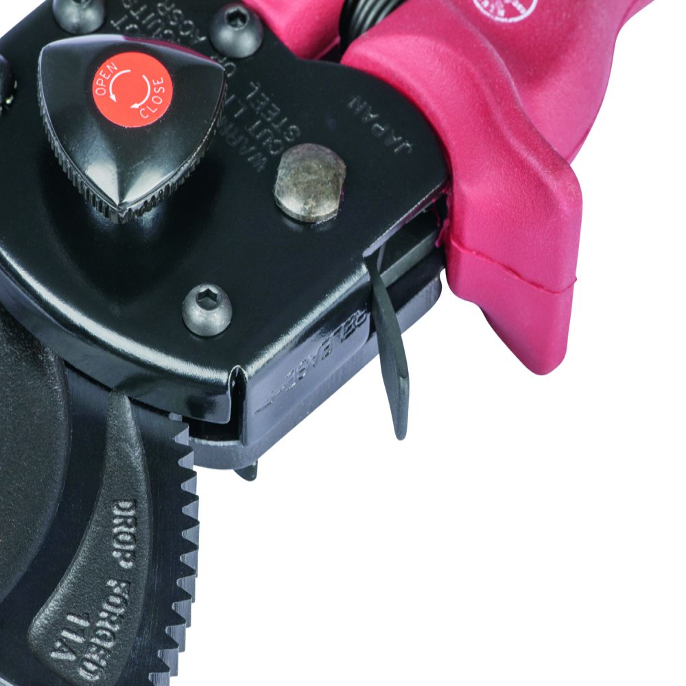 Klein Tools 63601 | Compact Ratcheting Cable Cutter