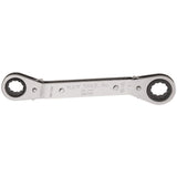 Klein Tools 68240 | Reversible Ratcheting Box Wrench, 5/8 x 11/16-Inch