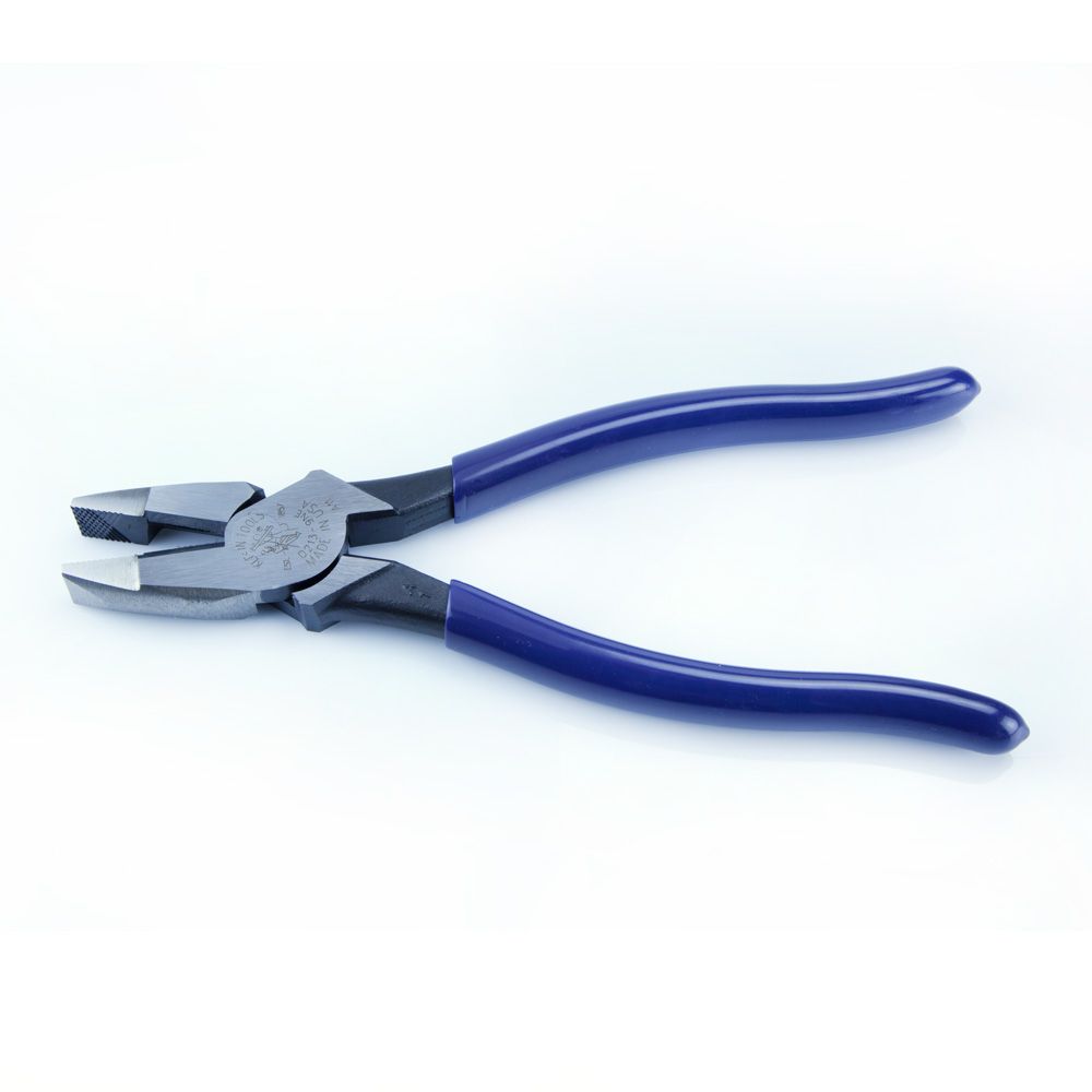 Klein Tools D213-9NE | Lineman's Pliers, New England Nose, 9-Inch