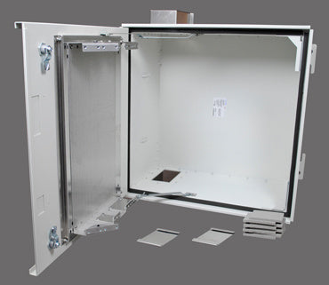 Legrand CZE-242412PP | Enclosure, ceiling, patch panels