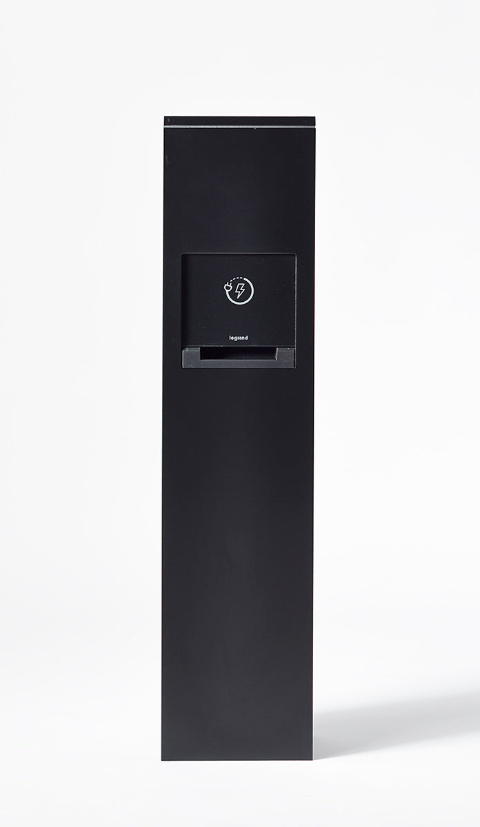 Legrand XCSPP2GRU-BZ | 2-Gang Charging Station with Duplex GFCI and 4-Port USB-A Outlet, Bronze