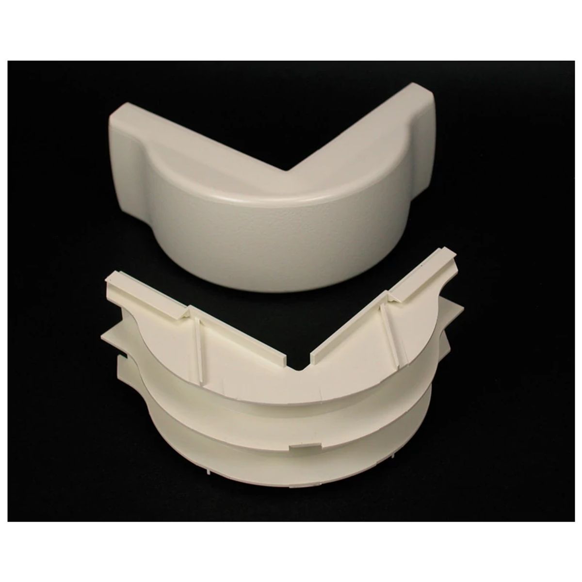 Legrand 2318DFO-WH | Nonmetallic fiberready div ext. ElboWhite 2300 White