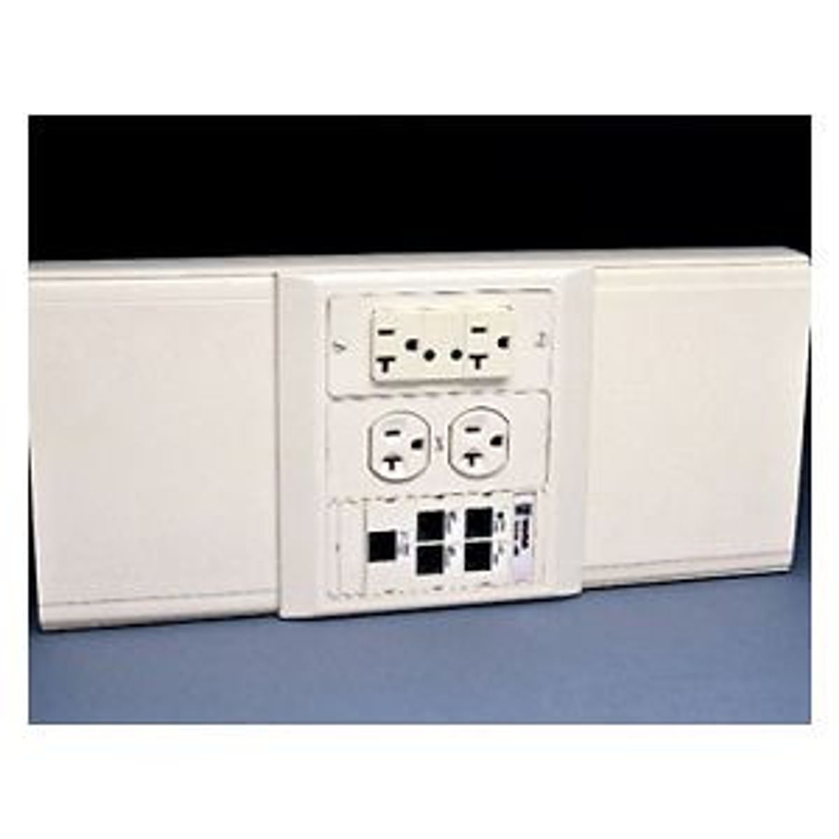 Legrand 5500C-WH | Nonmetallic raceway cover 5500 White