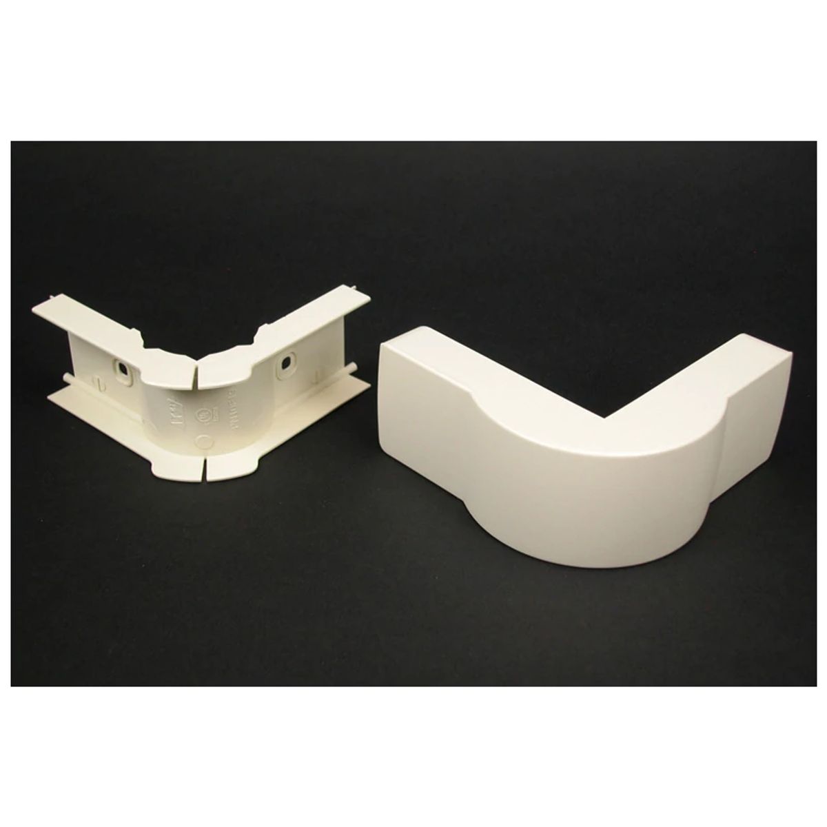 Legrand PN05F19WH | Nonmetallic fiber radius outside elbow pn05