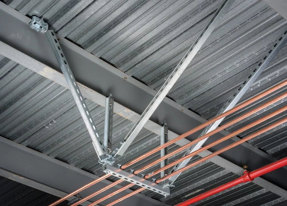 Nvent Caddy CSBUS1 | Universal Structural Bracket, Strut Brace