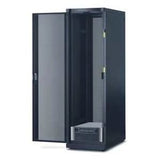 APC Schneider Electric SYARMXR3B3I | APC Symmetra LX Extended Run Rack-Mount with 3 SYBT5, 230V