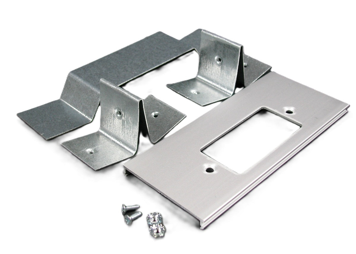 Wiremold AL3346GO | AL3300 Offset GFCI Receptacle Cover Plate