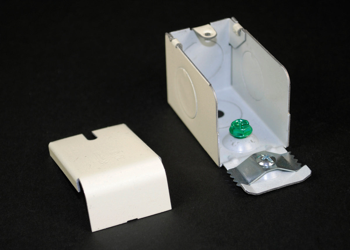 Wiremold WH2010A2 | 2000 Series Entrance End Fitting Fitting, White