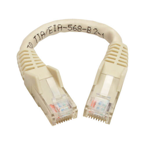 Tripp-Lite N201-06N-WH | Cat6 Gigabit Snagless Molded (UTP) Ethernet Cable (RJ45 M/M), White, 6-in. (15.24 cm)